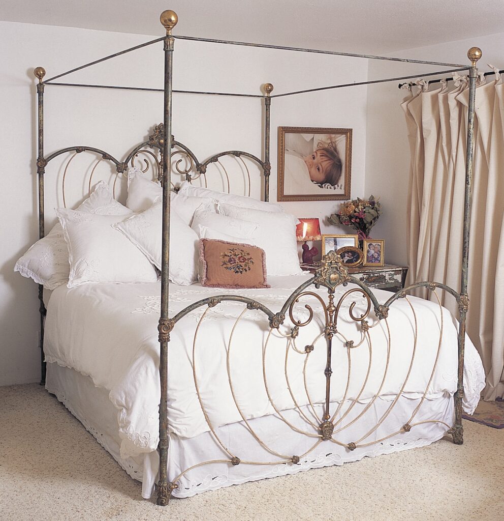  Advantage of Tall Headboards on Antique Iron Beds